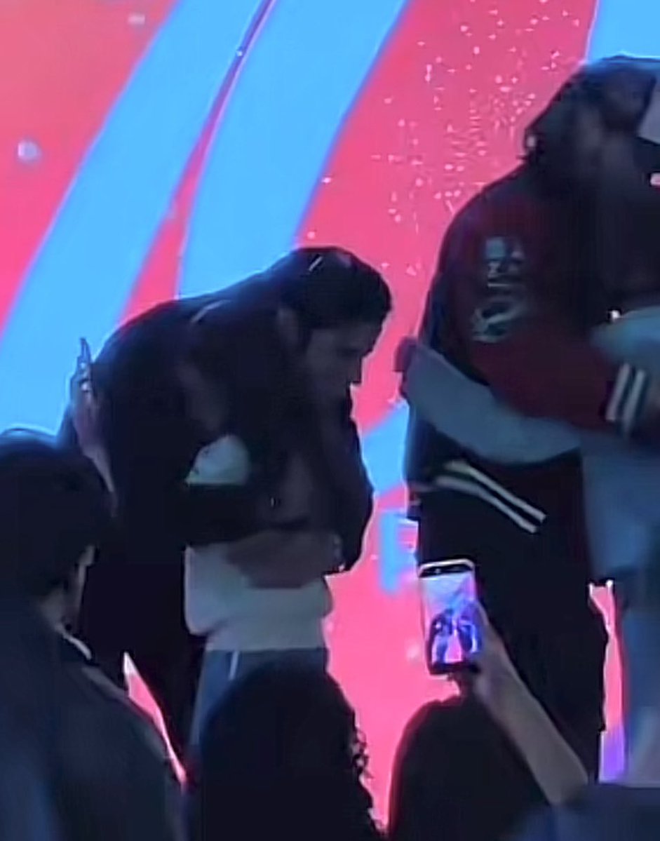 Alessa .✧ ݁˖ tweet media