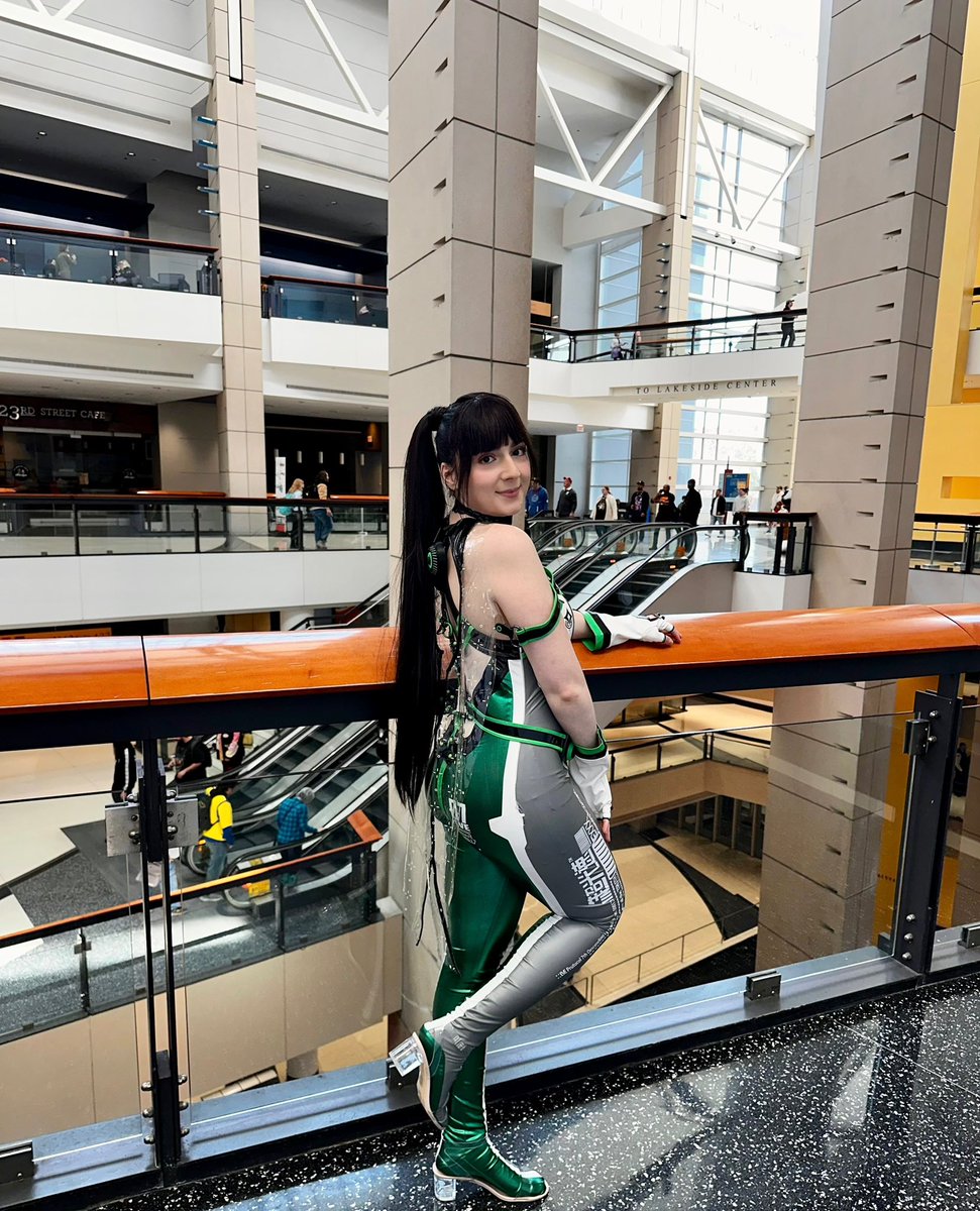 janatheiguana's tweet photo. My new and improved Eve cosplay 💫 @StellarBlade #evecosplay #stellarblade https://t.co/CMI3KZGSzg