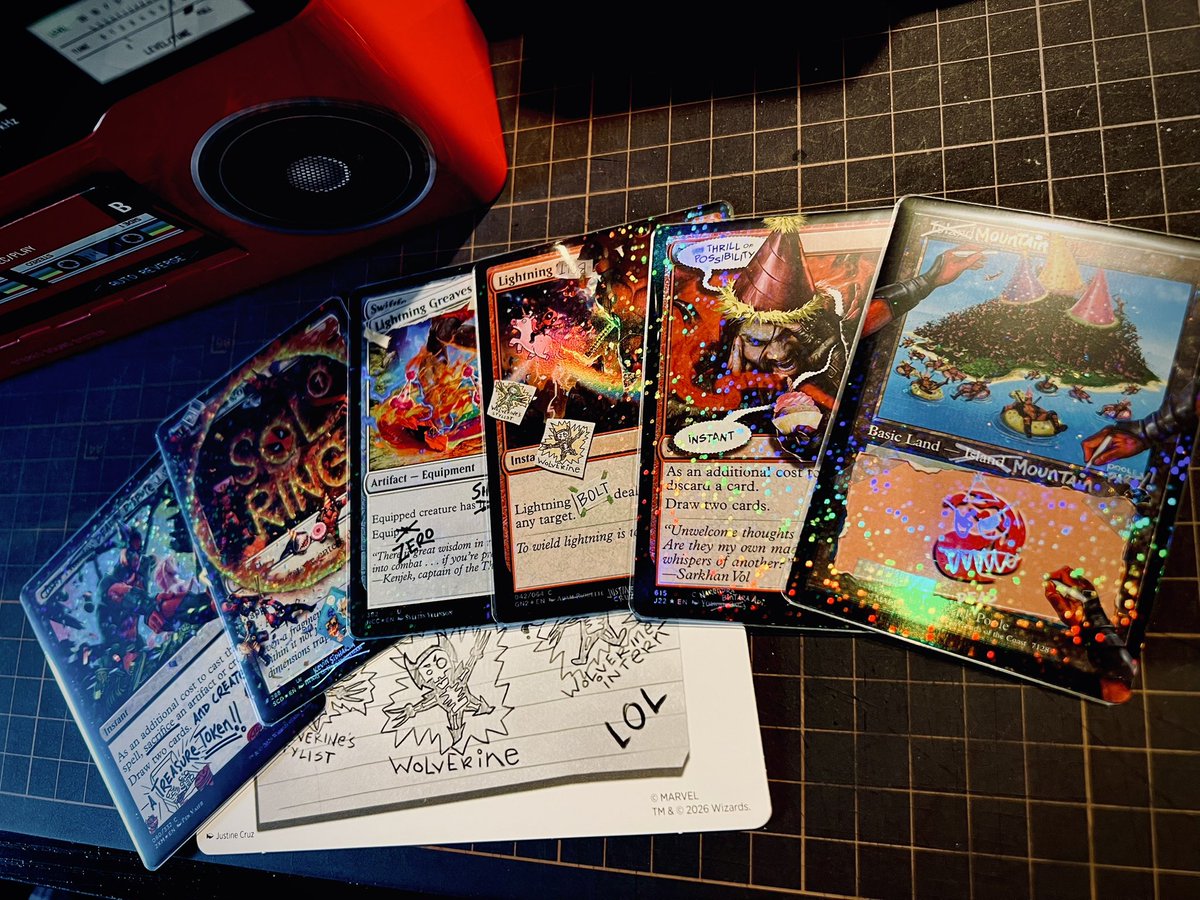 t_iwasawa22's tweet image. 使うの楽しみっ😊

#デッドプール　#mtg