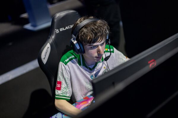 Vital Scrims tweet media