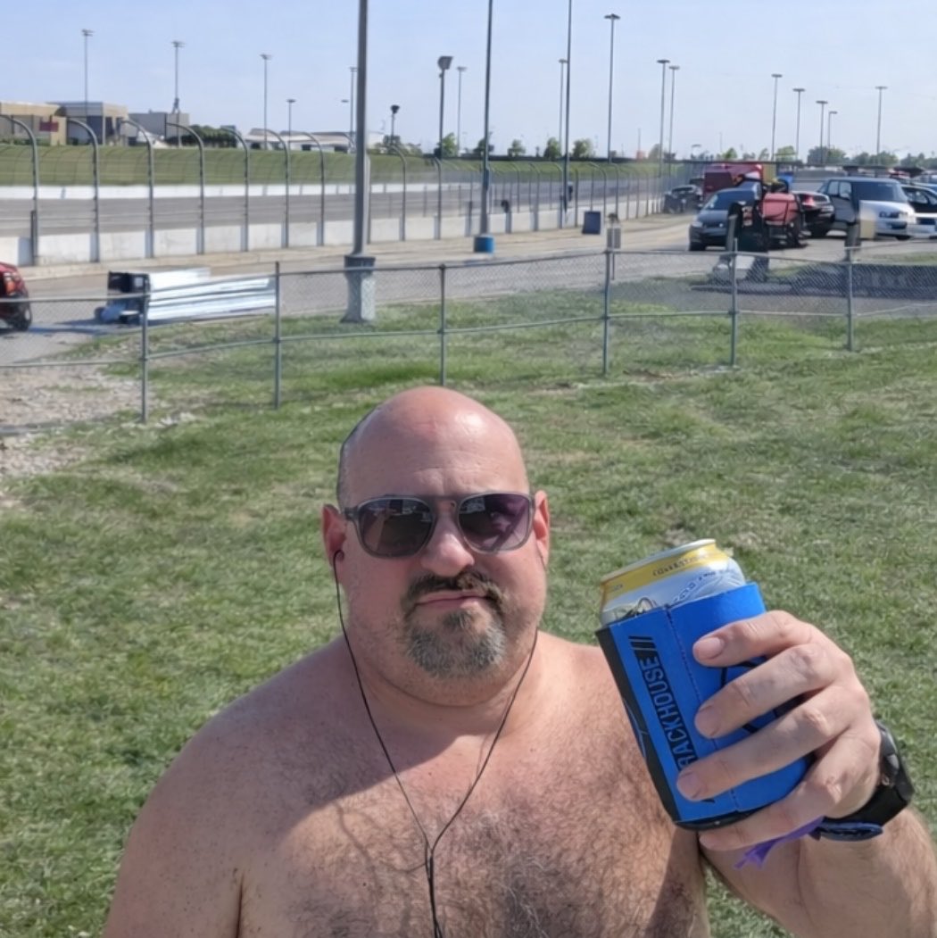 Chris Hassel tweet media