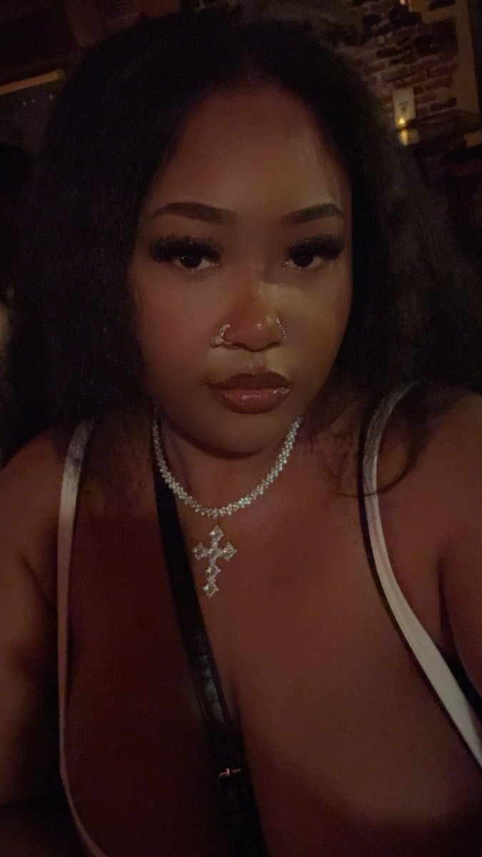 𐌋ል𐌃ሃ ኡ💋 tweet media