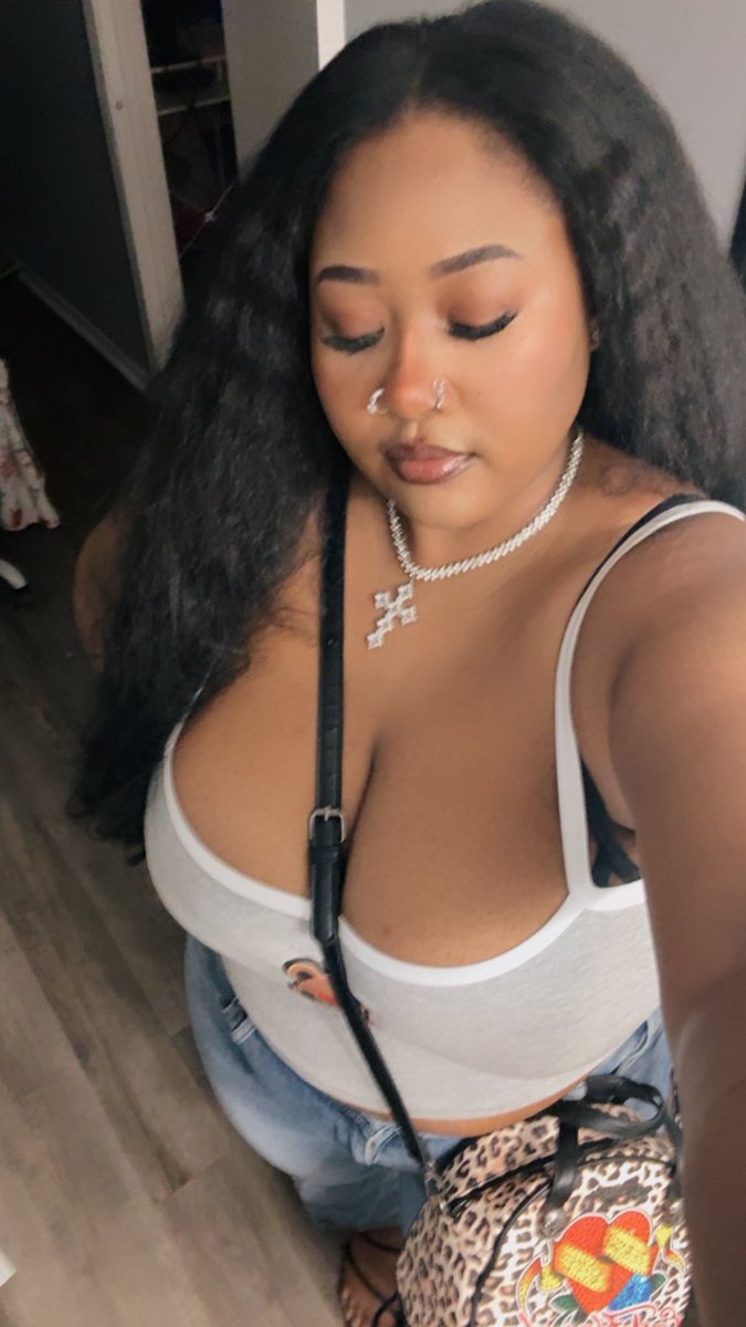 𐌋ል𐌃ሃ ኡ💋 tweet media