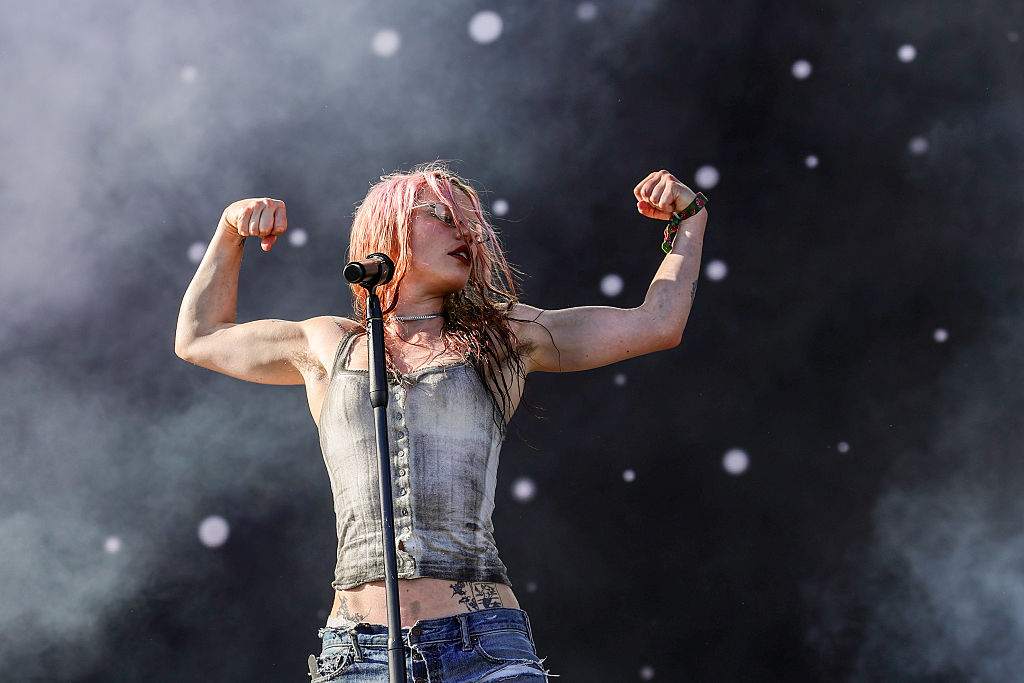 The World Famous KROQ tweet media