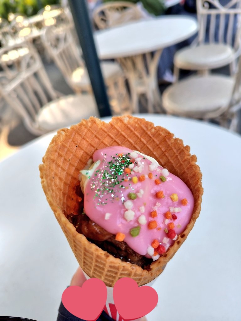 ButterSachi's tweet photo. おかえり牛カルビコーン🥰
北斎のおすすめ膳はおすすめだけある美味さ🤭 https://t.co/GCdaLsnaM5