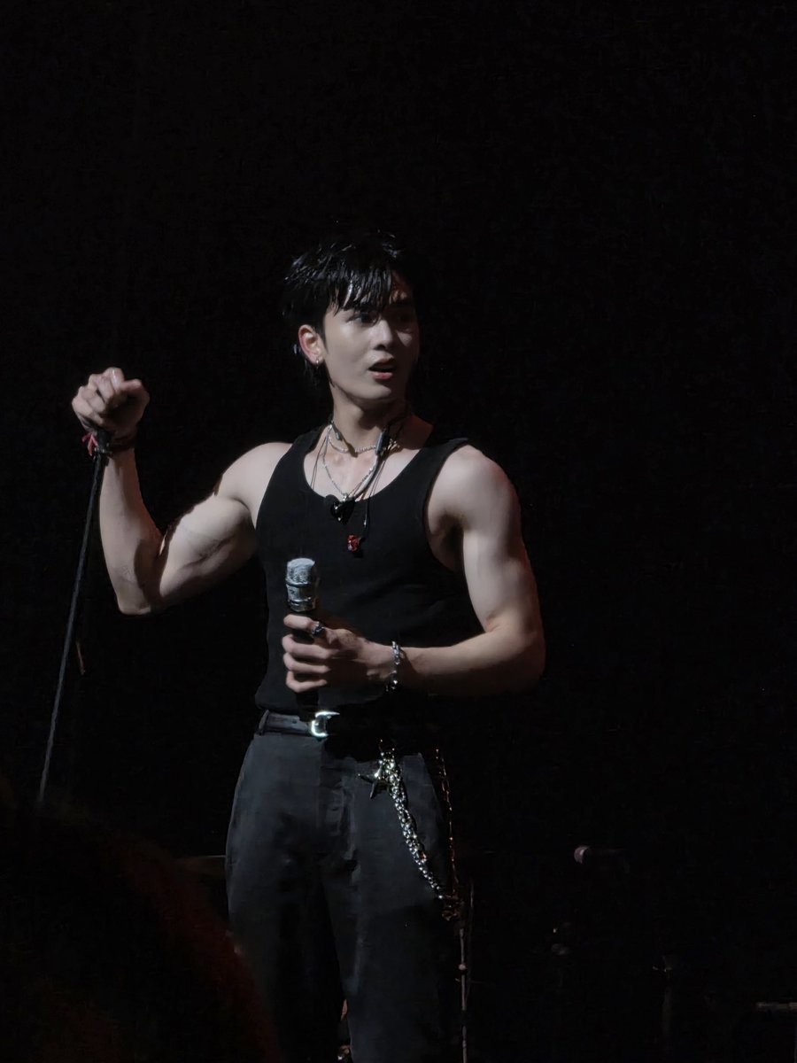 yen_inw's tweet image. So cuteeeee

PERTHSANTA WITH TIME TONIGHT

#PSTimeStopperinTaipei 
#PerthSanta