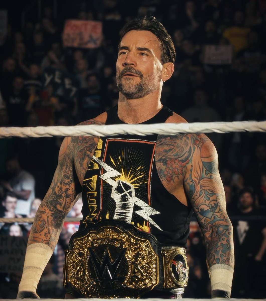 mydarlingkylo's tweet photo. the people’s champ forever<3 https://t.co/lBSLkVa9KW