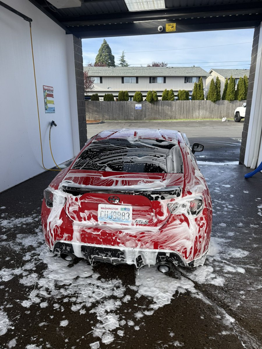 decypher tweet media