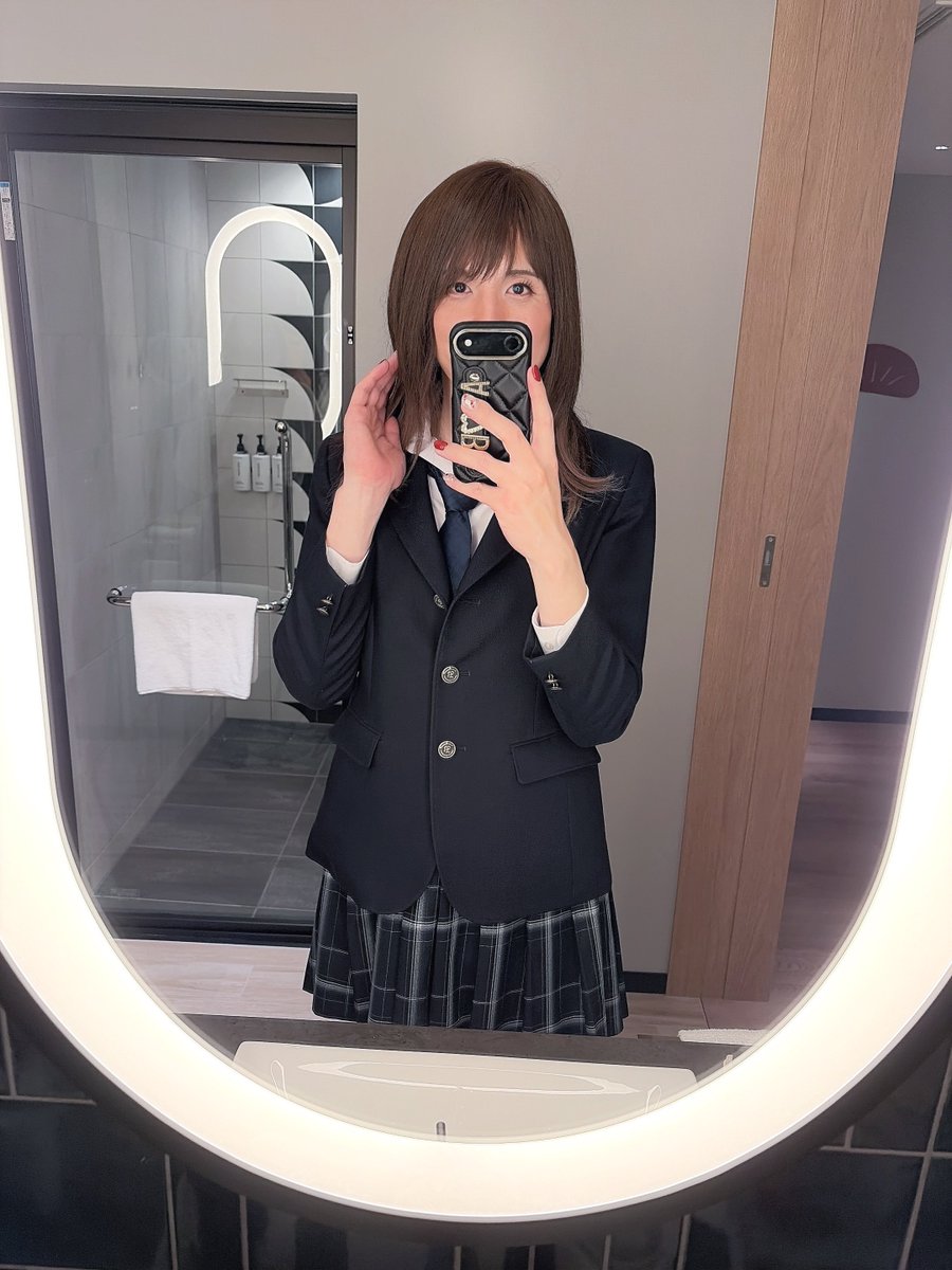 まりこ tweet media