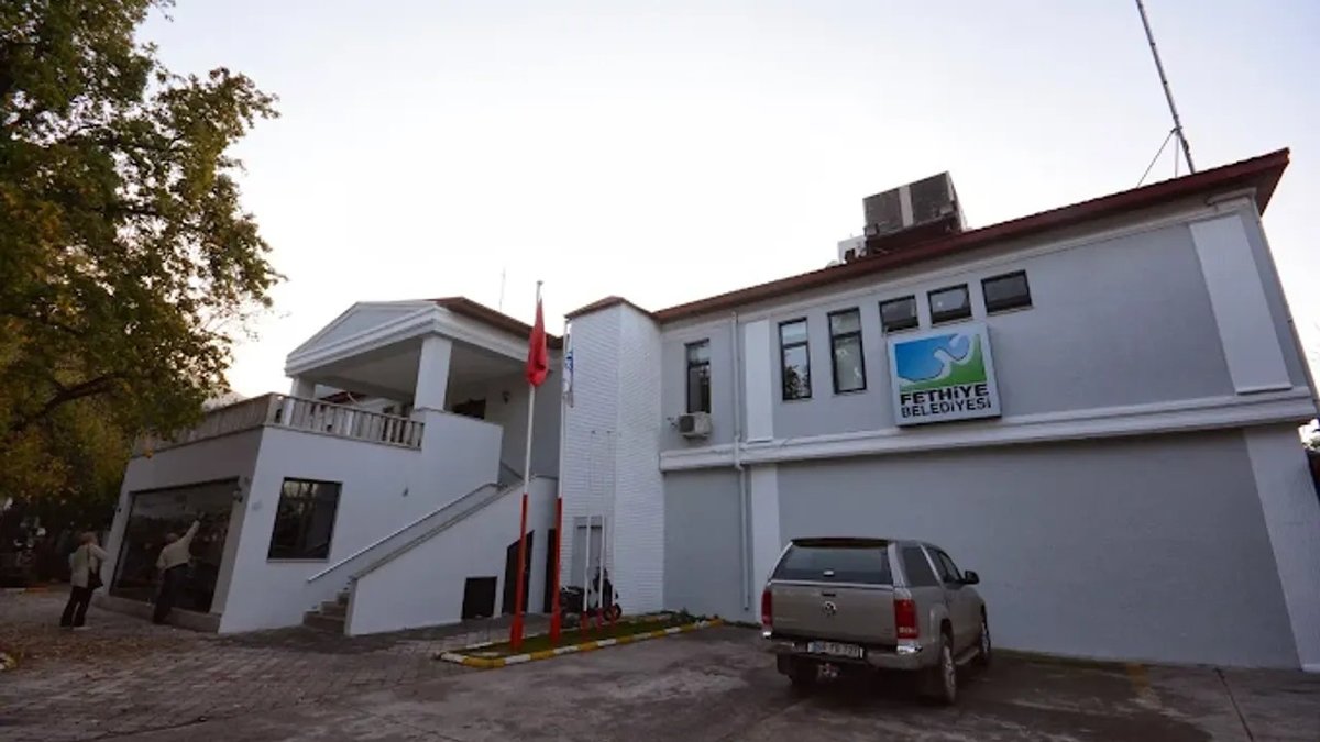 #Resmiİlanlar Fethiye Belediyesi'nden 60 ATM Kabini İçin 10 Yıllık Kiralama İhalesi dlvr.it/TS6lh9