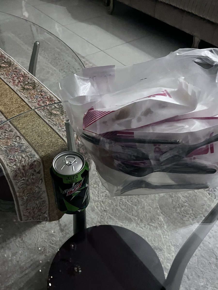 cwanm122's tweet photo. #dadson #incestoreal عشاء 🥘 😛 https://t.co/UJxq1dlW7F