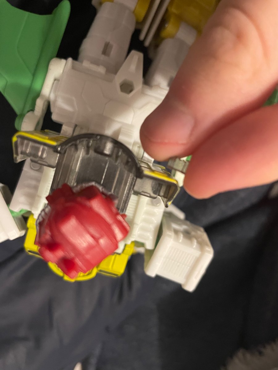 huepowji's tweet image. Minor breakage I’m aware and idek what this tabs into but I’m still lowkey about to #doit