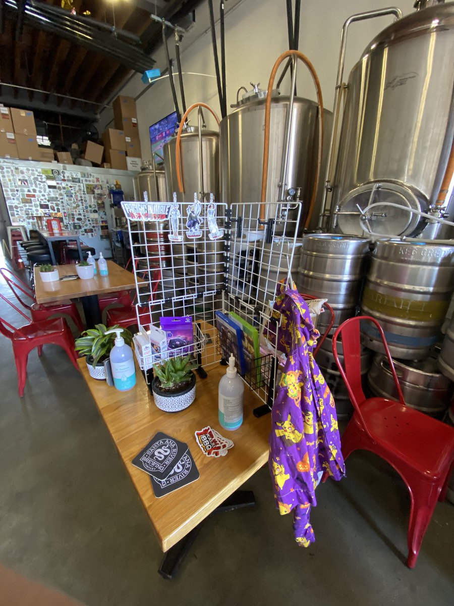 All set up! 

If you are free and want to place to hang this Sunday afternoon we are chilling at Santa Ana River Brewing Co! 

twitch.tv/pacificrumble