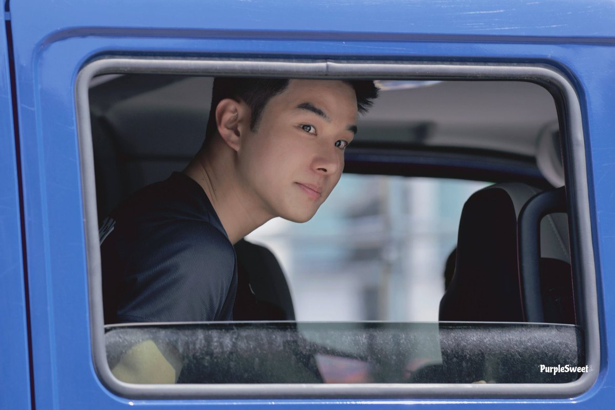 หล่อ