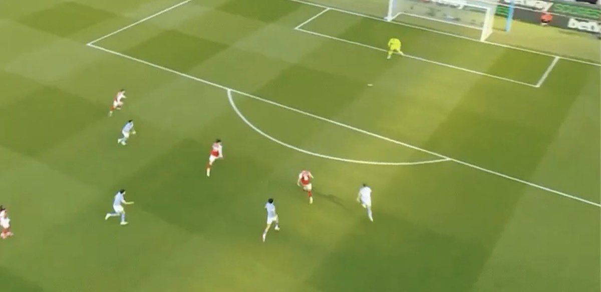 JB™️ tweet media