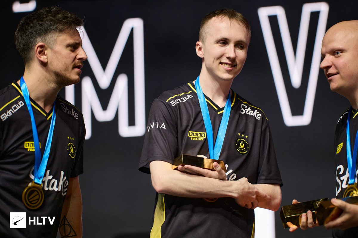HLTVorg's tweet photo. Three-time Grand Slam winner 🤯 @ropz https://t.co/qrayY4Pmc8