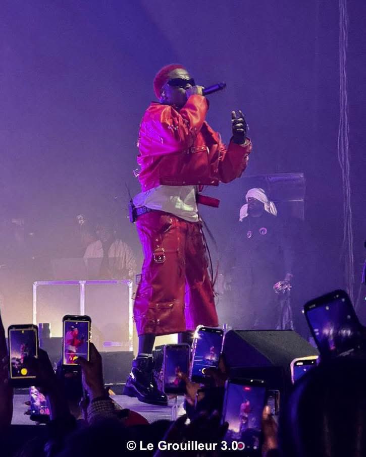 • Si Booba avait été patient, il aurait pu faire la première partie de Didi B ce soir au Zenith. Hélas !!!
