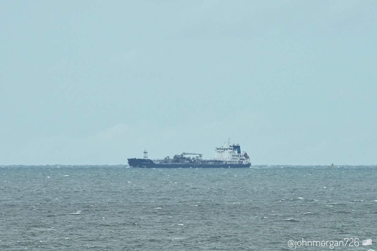 johnmorgan726's tweet photo. The PALANCA CADIZ, IMO:9748007 en route to Norfolk, Virginia, flying the flag of the Marshall Islands 🇲🇭. #ShipsInPics #BitumenTanker #PalancaCadiz https://t.co/bhRslFuL4p