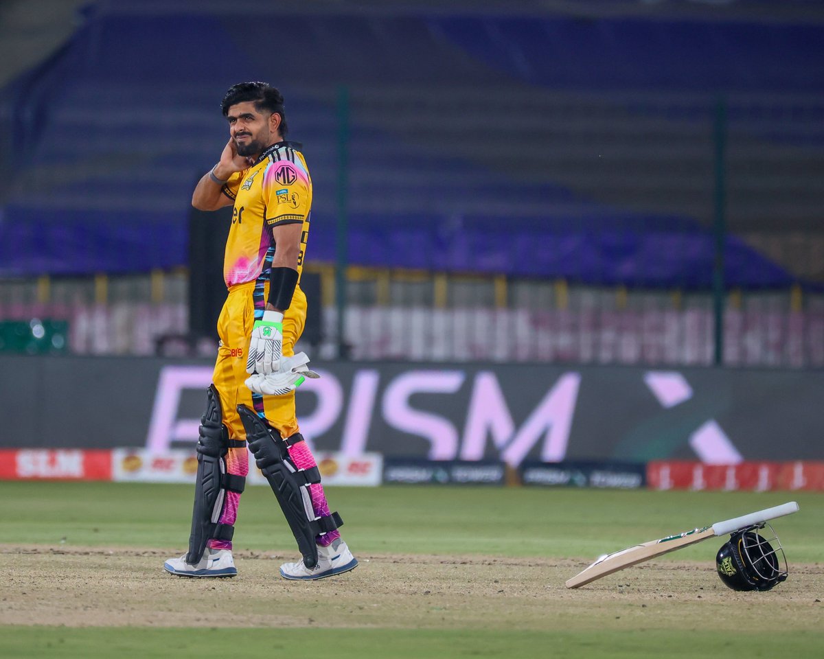 iambabarali21's tweet image. #HBLPSL #PCB 
#PeshawarZalmi #BabarAzam
What a special knock from @babarazam258…He is a 🐐 Solely Focused on one job. 👏🏽👏🏽👏🏽 @thePSLt20