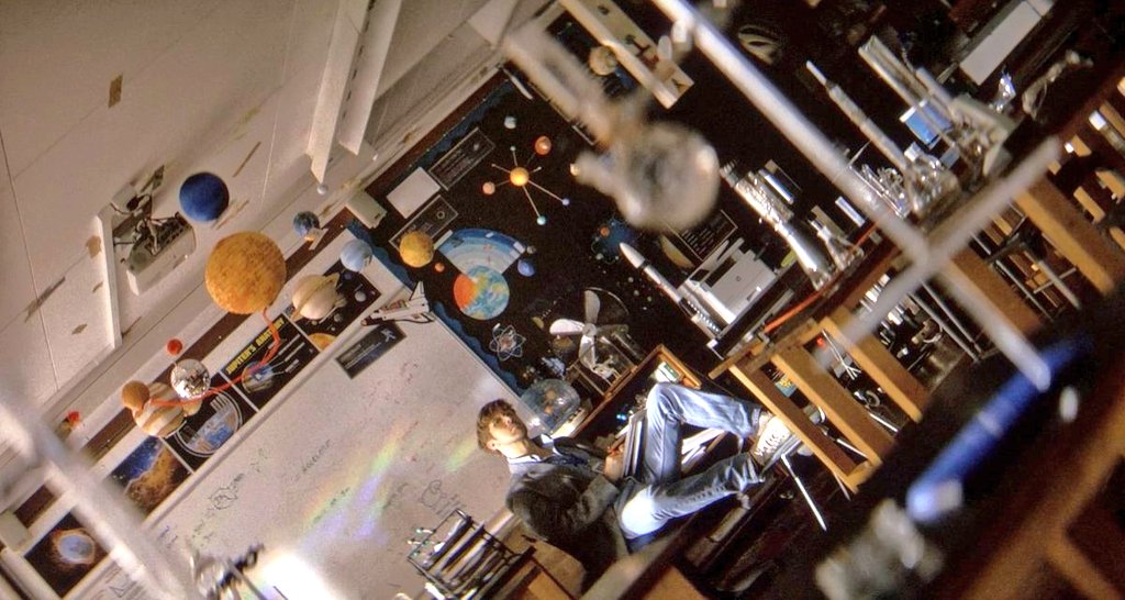 ana🧡 project hail mary piled tweet media