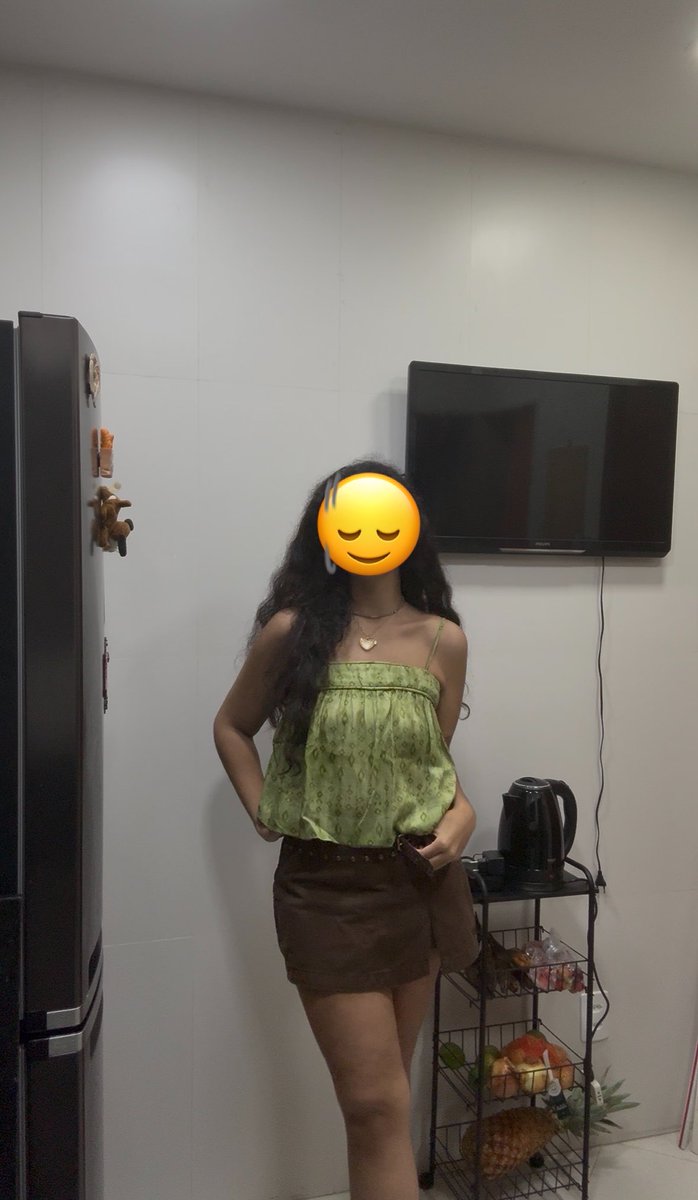 serpentskt's tweet image. outfit #check na cozinha domingou