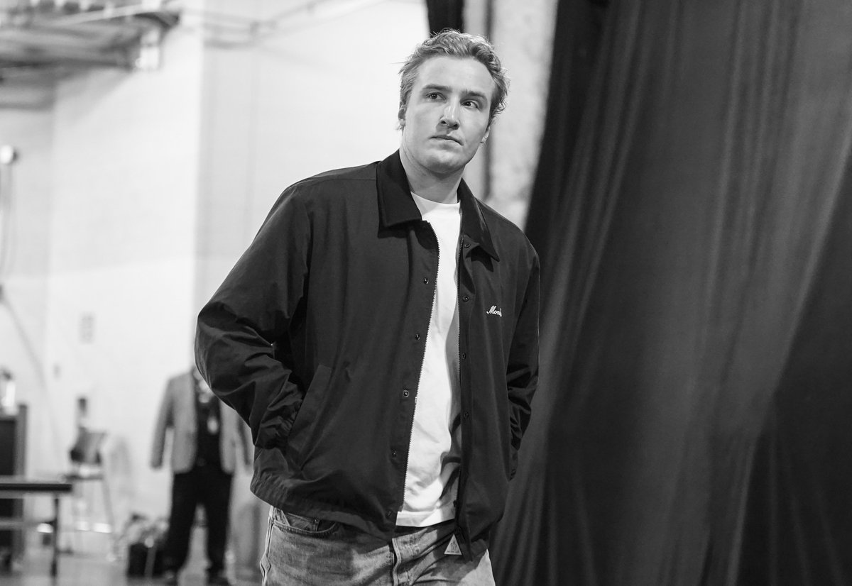 hsjrphoto's tweet image. #Sabres players arrive the @KeyBankCtr ready for Game One of the First Round of the 2026 Stanley Cup Playoffs against the #Bruins.