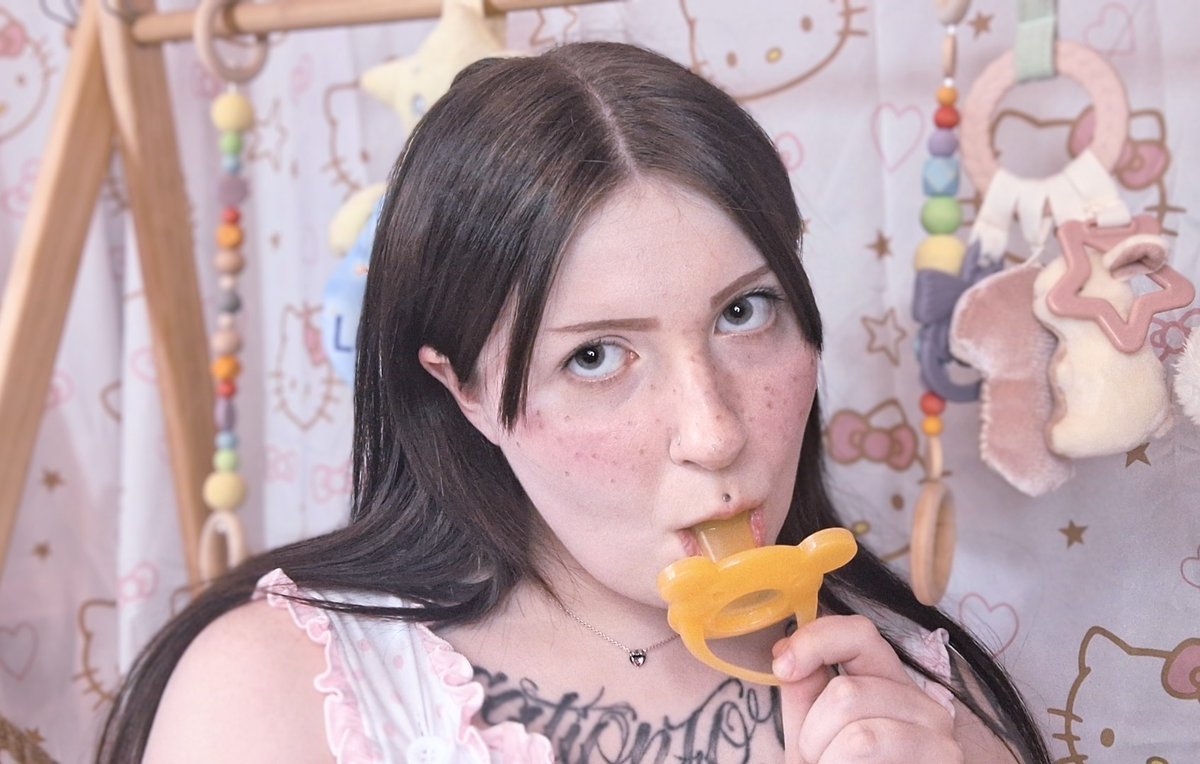 ♡zuzu♡ tweet media