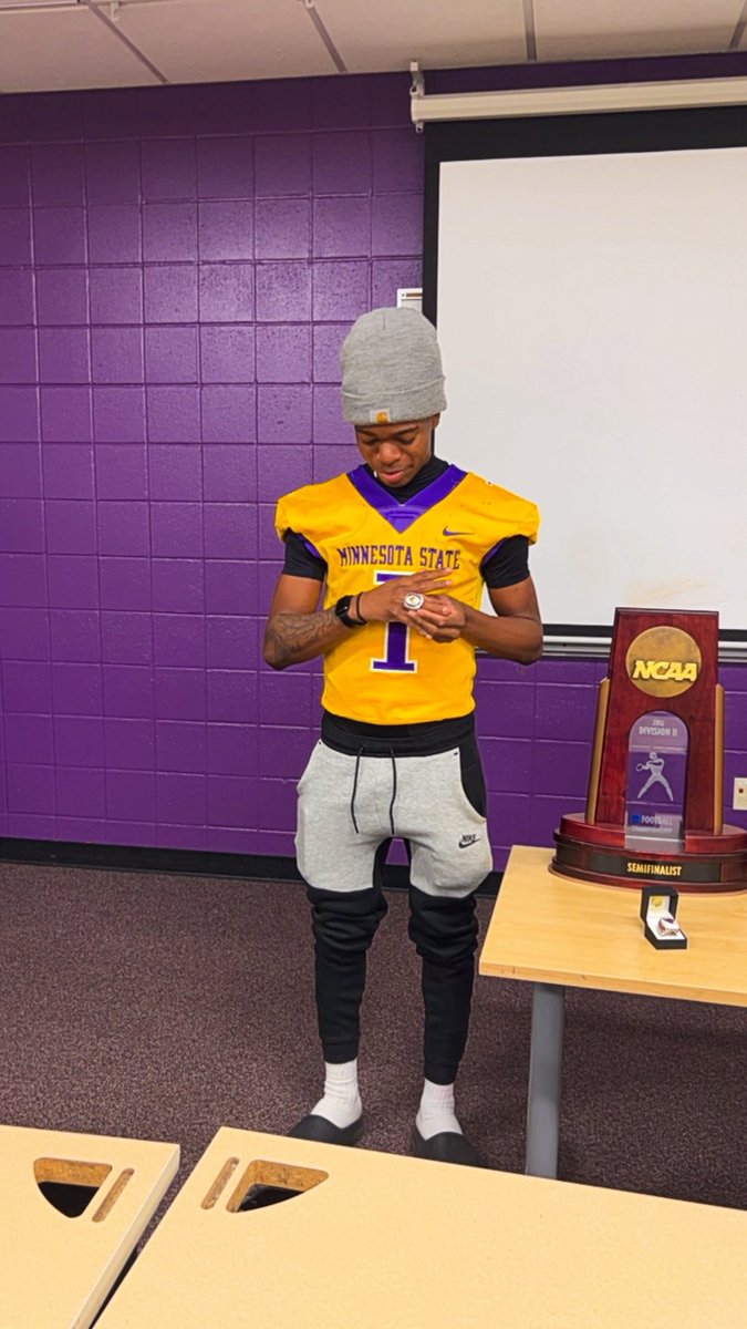 Dontarius Johnson tweet media