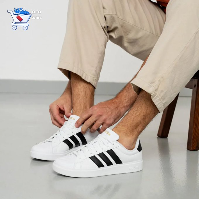 tenis out of context tweet media