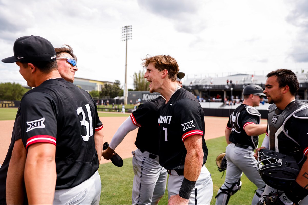 GoBearcatsBASE's tweet image. Scenes of a dub 🪽

#Bearcats | #TenGames