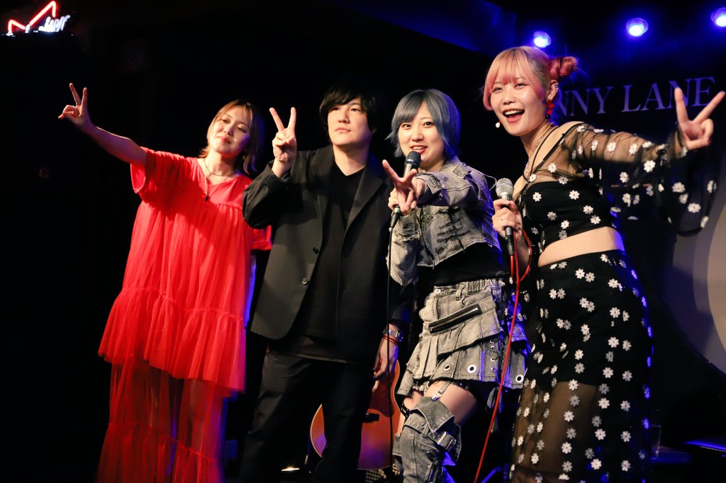 ゴムゾーリ tweet media