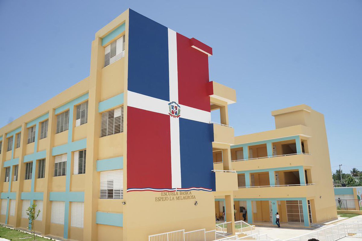 EDGAR HEREDIA Periodista tweet media