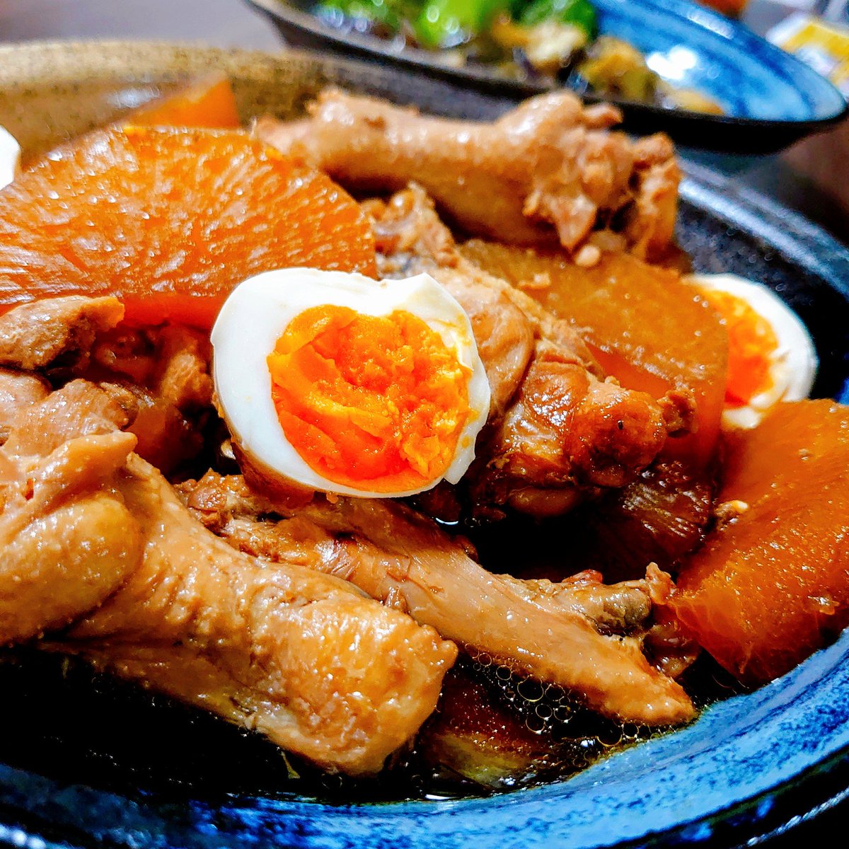 𝒆𝑴𝒖🐾 tweet media