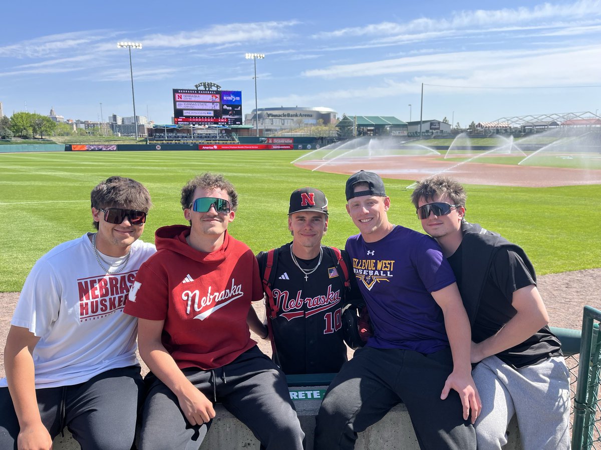Bellevue West Thunderbirds Baseball tweet media