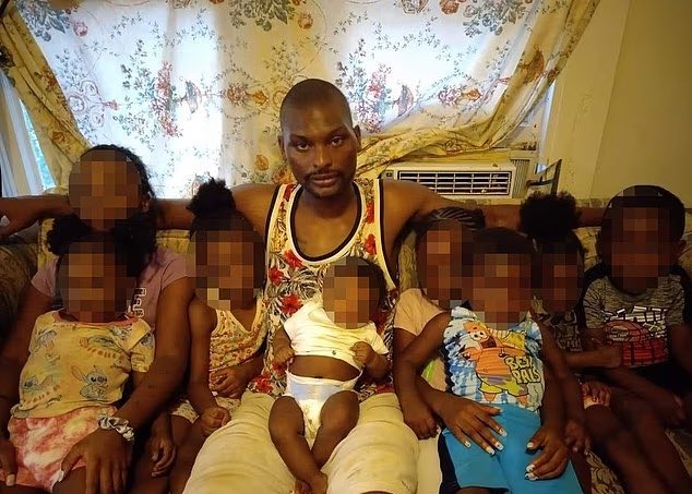 Libs of TikTok tweet media