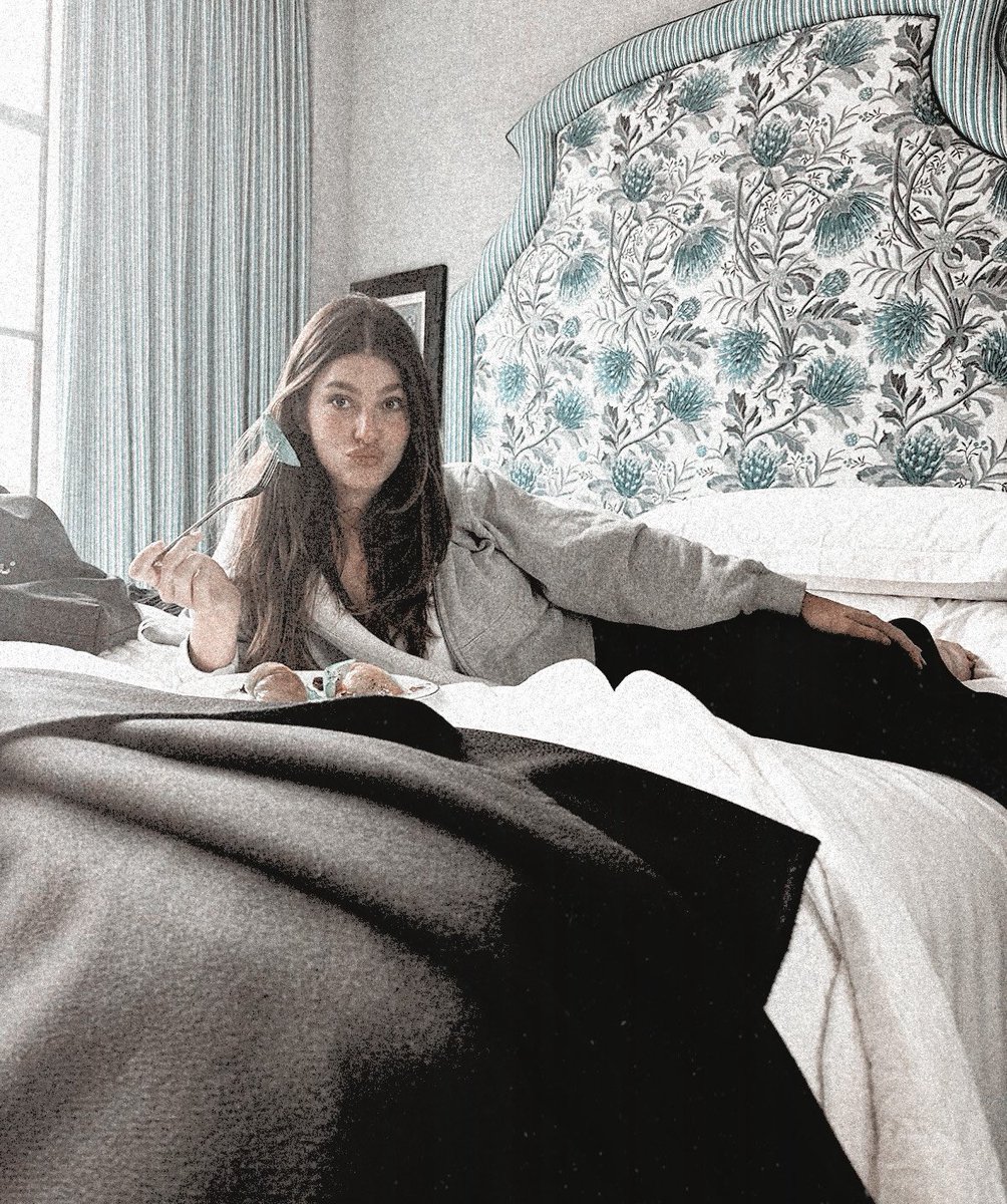 𝓶𝗂𝖼𝗄𝖾𝗒. tweet media