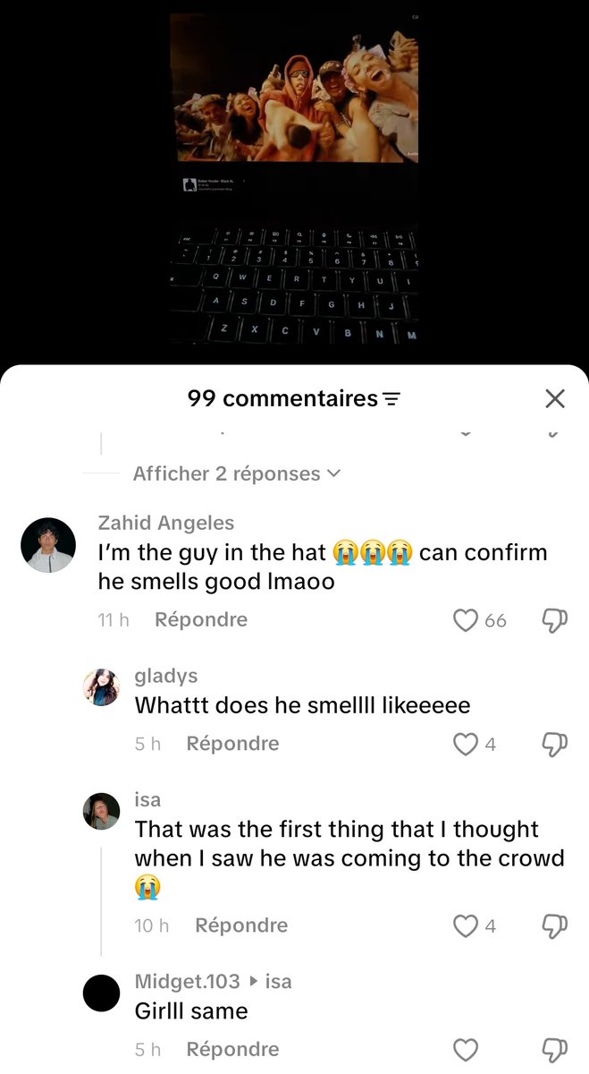 Theeunknowwn's tweet photo. The guy with the hat next to Justin said that he smells so good 😭😭 https://t.co/tDX1ra9f5j