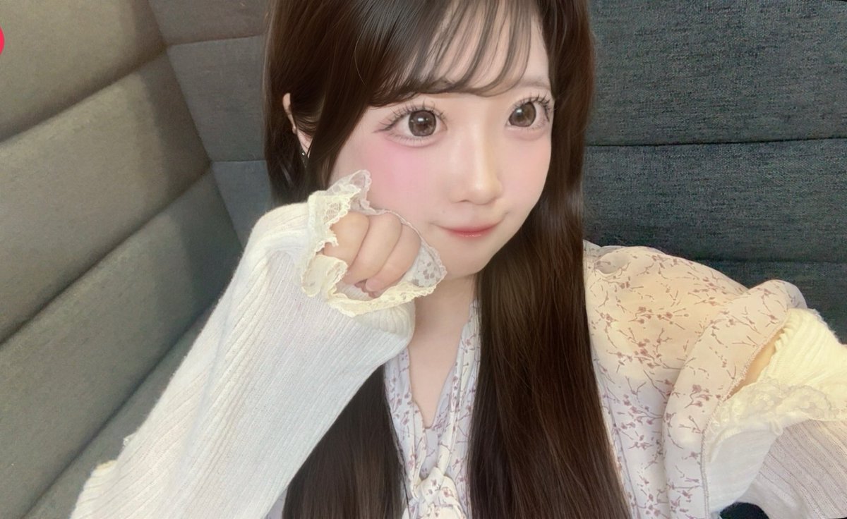 す い tweet media