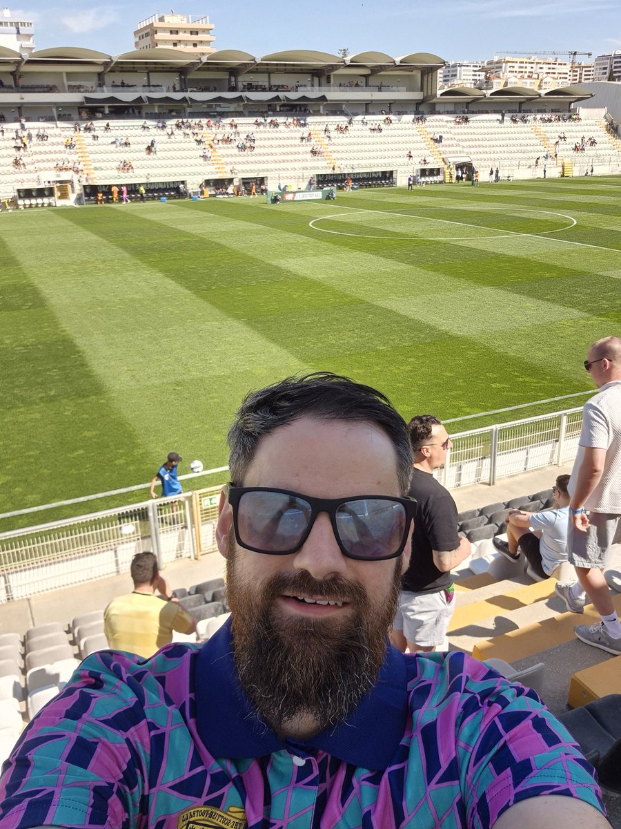 Liam Blues tweet media