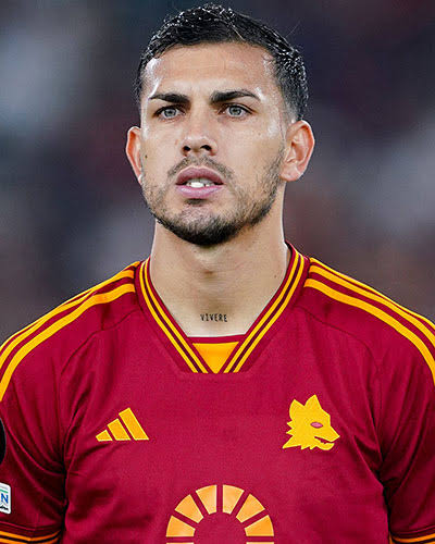 Es realmente un placer ver jugar a Paredes en el Fútbol Argentino, la diferencia que hace es escandalosa.

Pensar que la basura del Kun Agüero tuvo la posibilidad de volver a Independiente y decidió quedarse en Europa stremeando.
