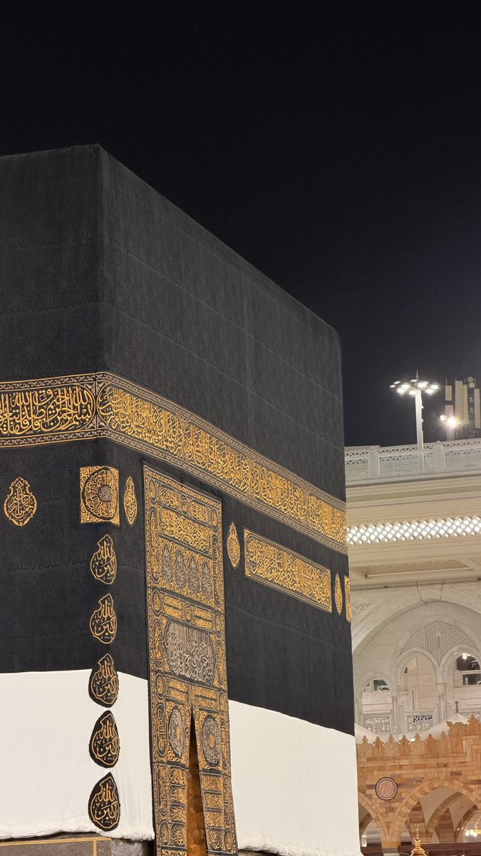 شٓـوق tweet media