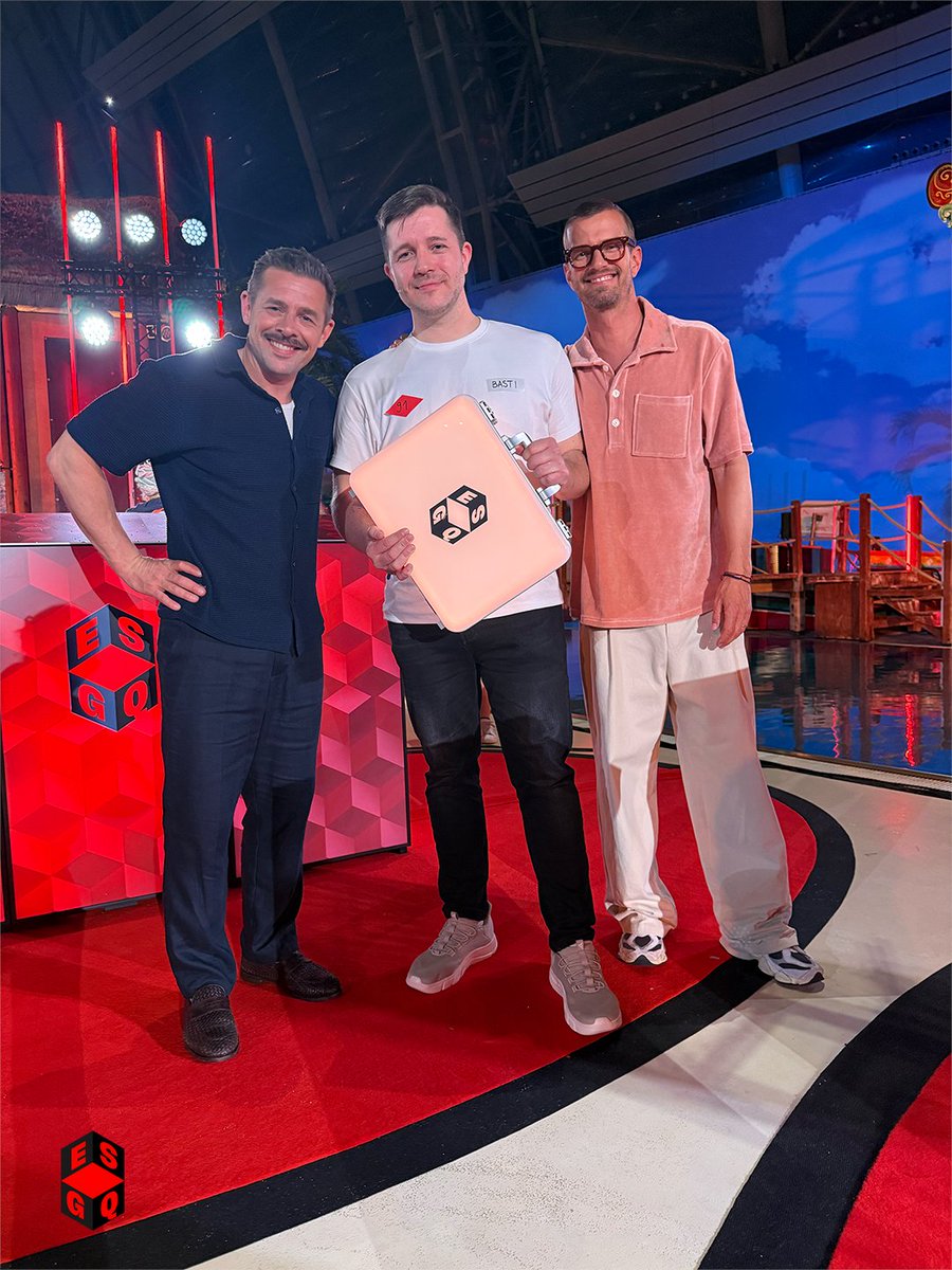 Joko & Klaas tweet media