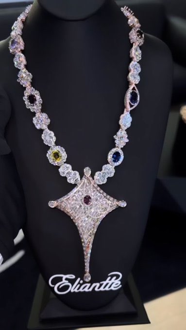 Wizkidbiggestfan tweet media