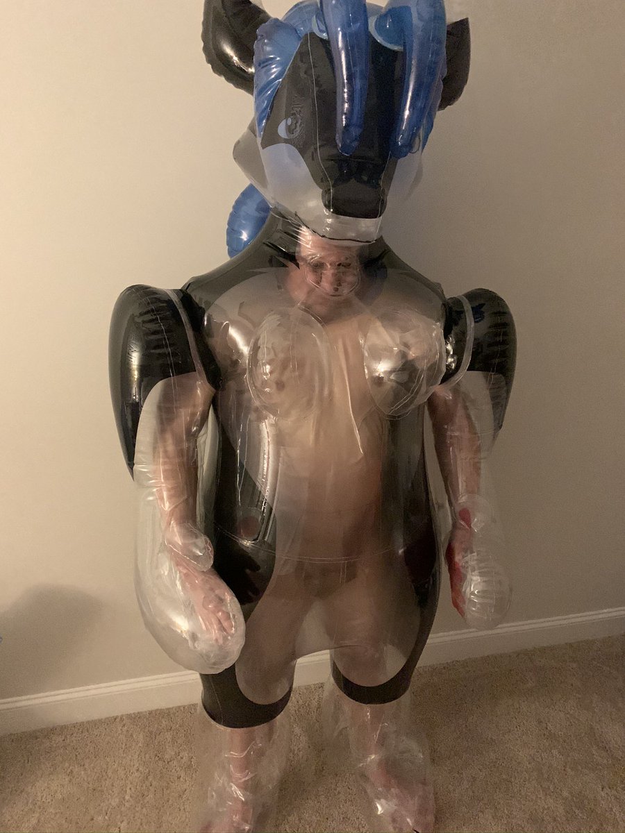 mr online tweet media