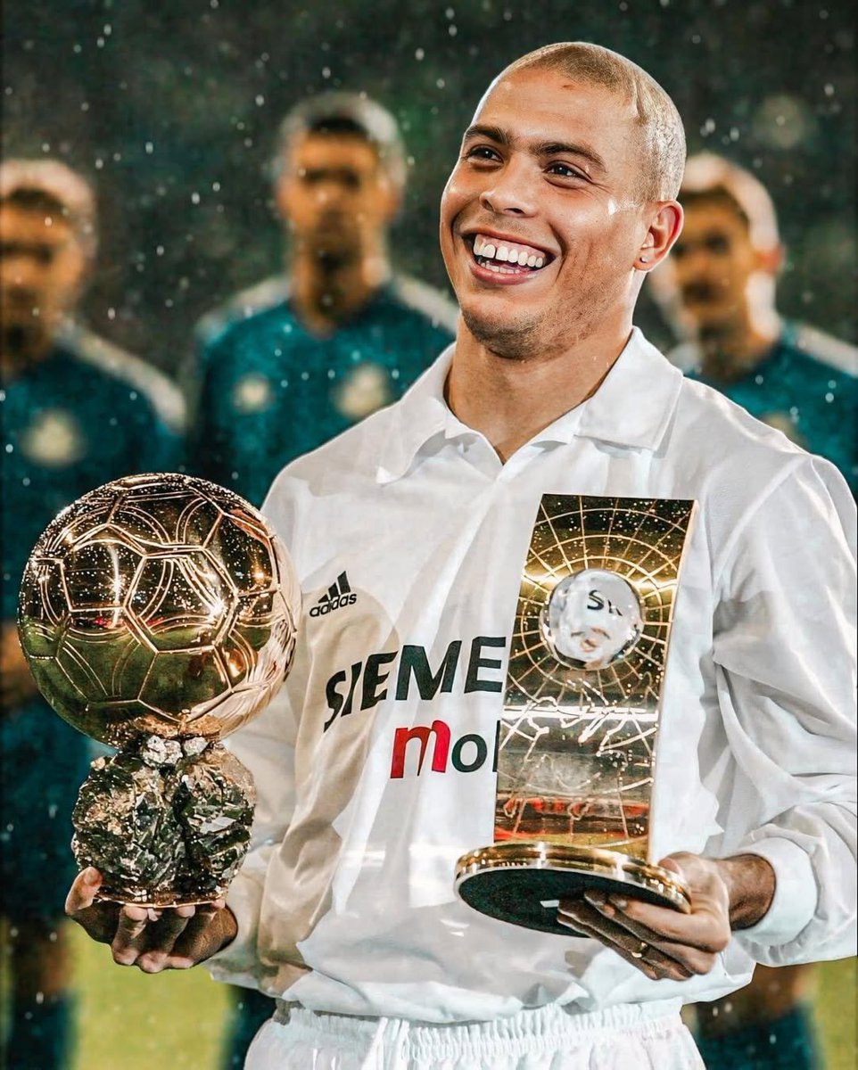 Footy Timeless tweet media