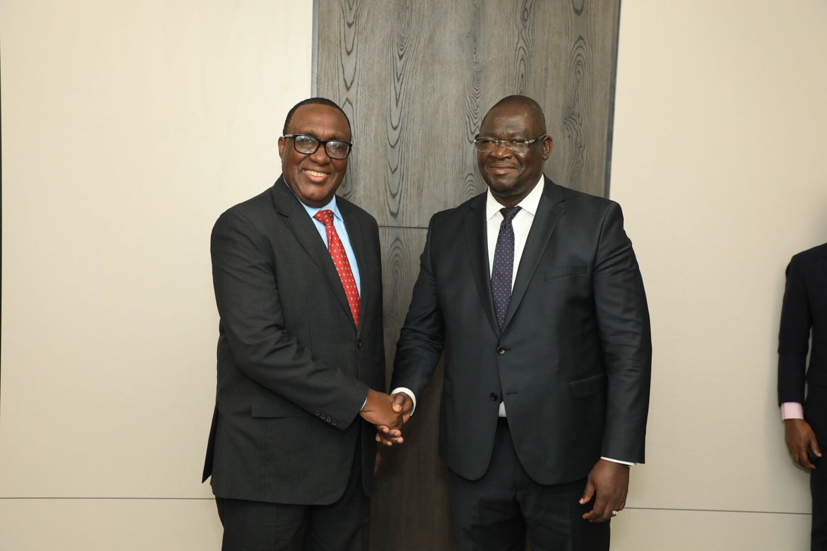 simeonehui's tweet image. Côte d’Ivoire is moving from strategy to action.

Proud to sign a strategic MoU with the Government to scale food crop systems - cassava, plantain, maize, soybean, yam, and cowpea.

👉 From science to impact
👉 From pilots to scale

#FoodSecurity #Partnerships #Africa