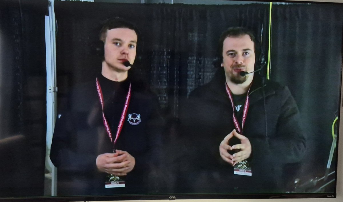 HowieFeltham's tweet image. 🎙️🏒 Huge shoutout to Drew for calling the action at the Royal Newfoundland Regiment High School Hockey Tournament!
From big saves to clutch goals, he’s bringing every moment to life. Proud to see local talent shining—keep it up, buddy! 👏🔥
#HighSchoolHockey #PlayByPlay