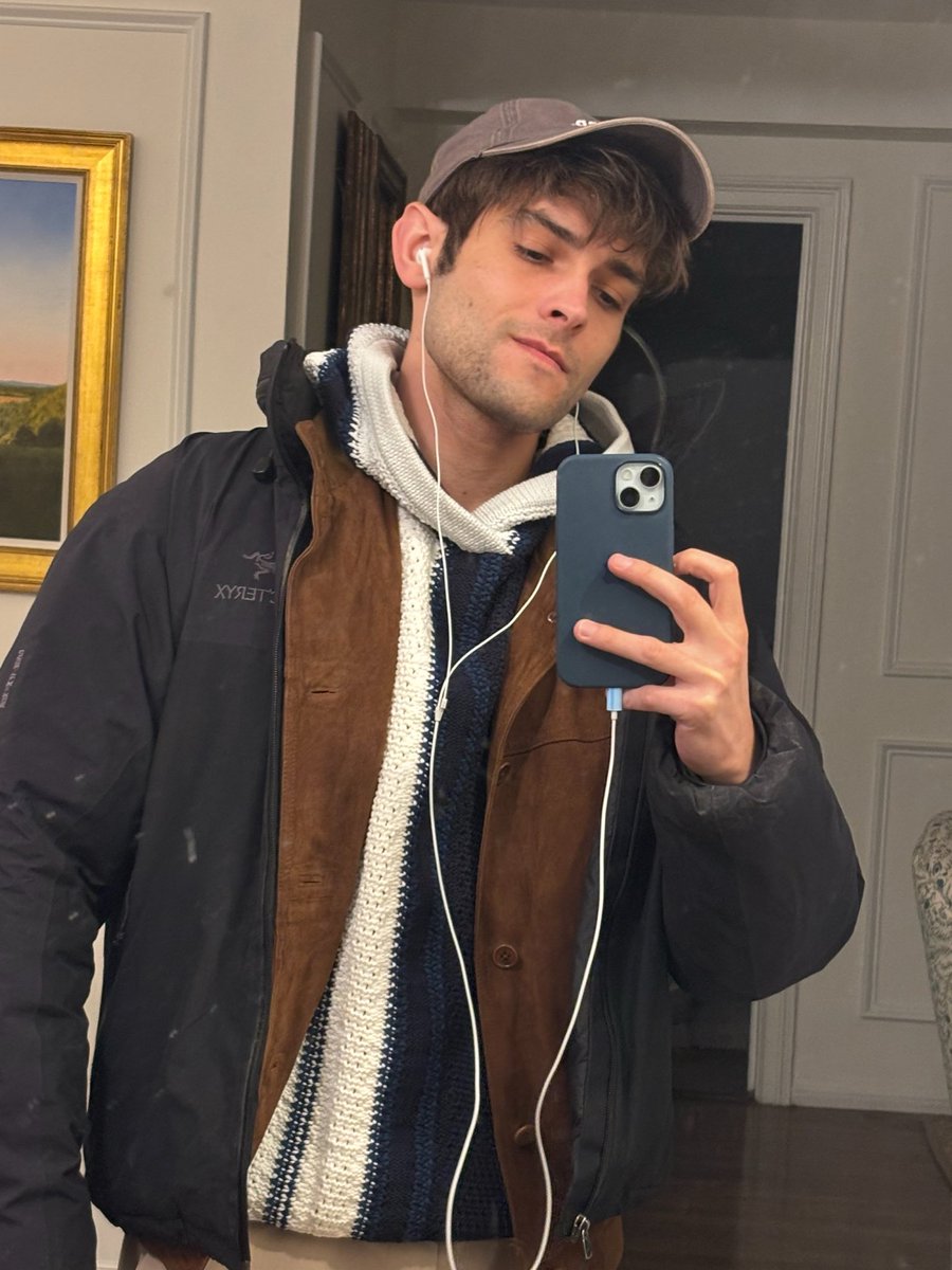 Peter Twinklage tweet media