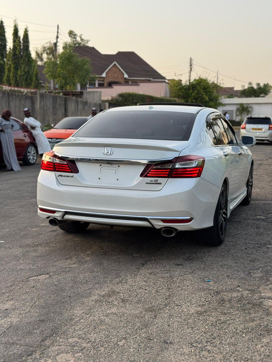 al3_aliyu's tweet image. 🚗 FOR SALE‼️  
FOREIGN USED HONDA ACCORD TOURING 2017 MODEL  
✅ With Duty  
💰 Price: 20M ONLY  
📍 Location: Kaduna  

Serious buyers only! DM or call now 👇  

☎️ 07066777567  

🔄 RT for more reach 🙏🔥  

#Naija #Lagos #Abuja #MCIARS #CHEMUN