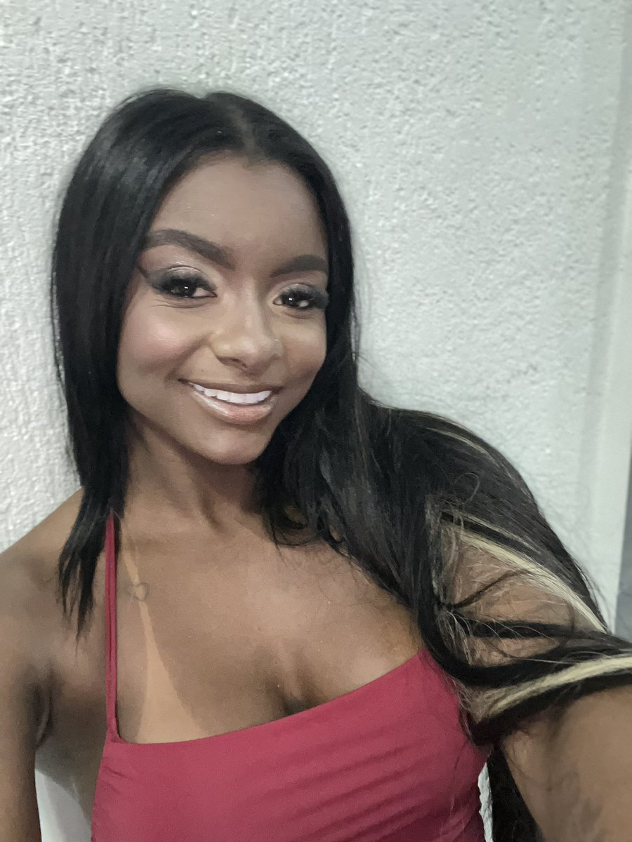 Daianehotangel 🧚🏿 tweet media